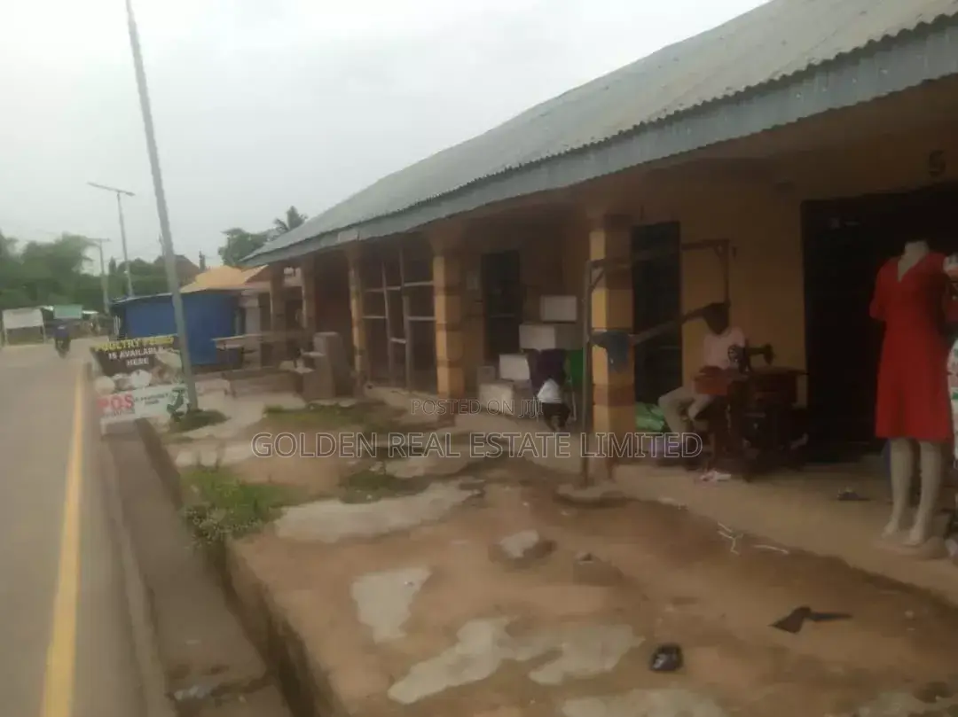 A Plot of Land and 5 Shop at the Front for Sell at Ado Ekiti in Ado Ekiti