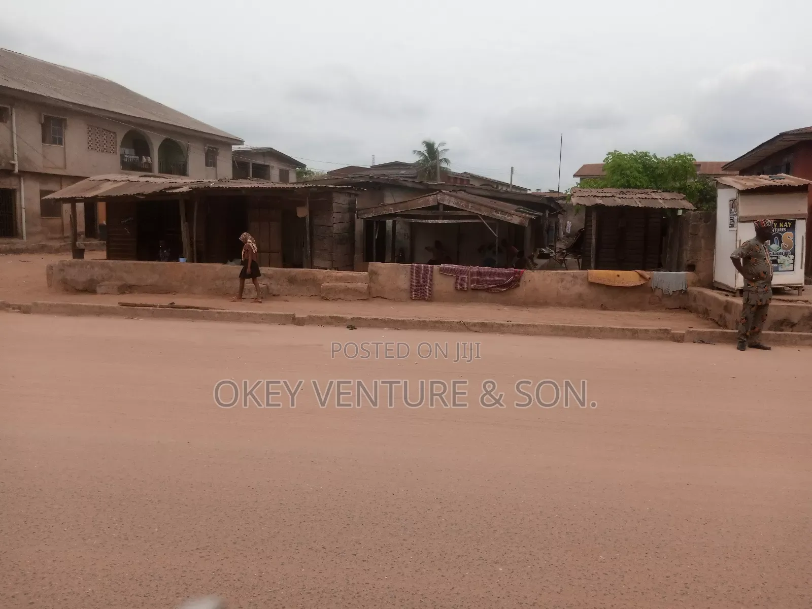 Property That's Good for Commercial Purposes in Sagamu