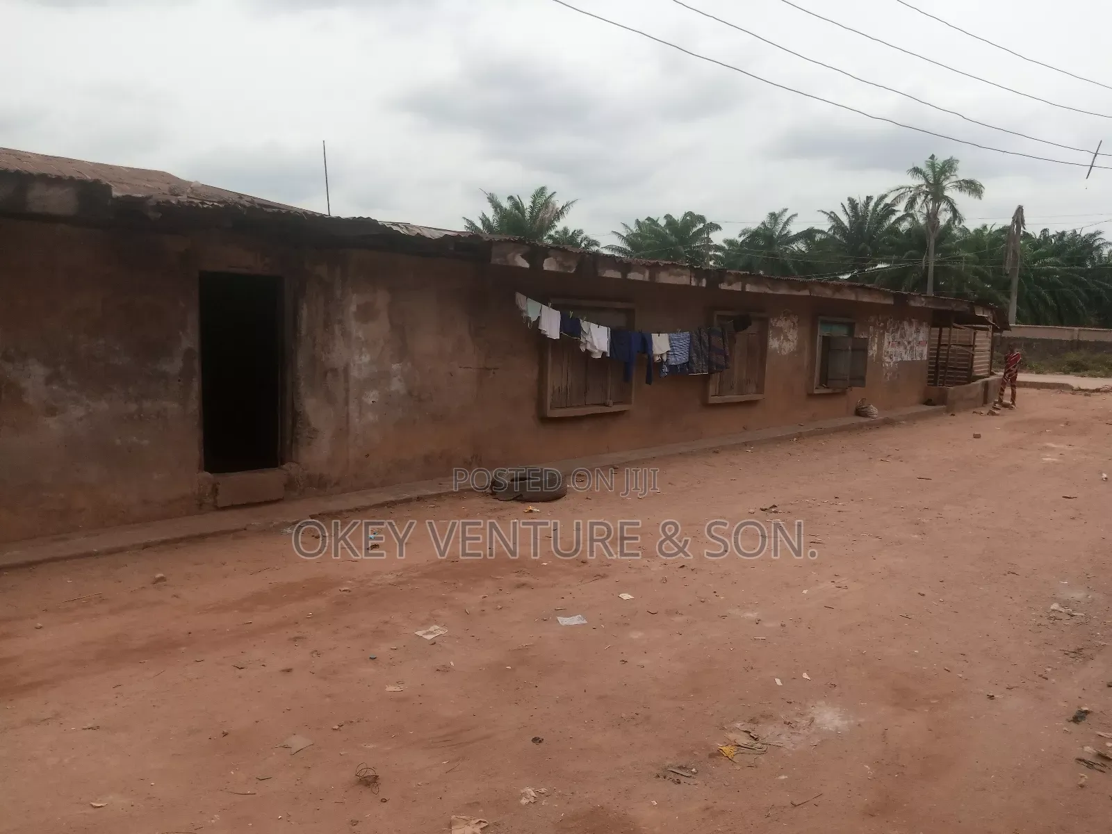 Property That's Good for Commercial Purposes in Sagamu
