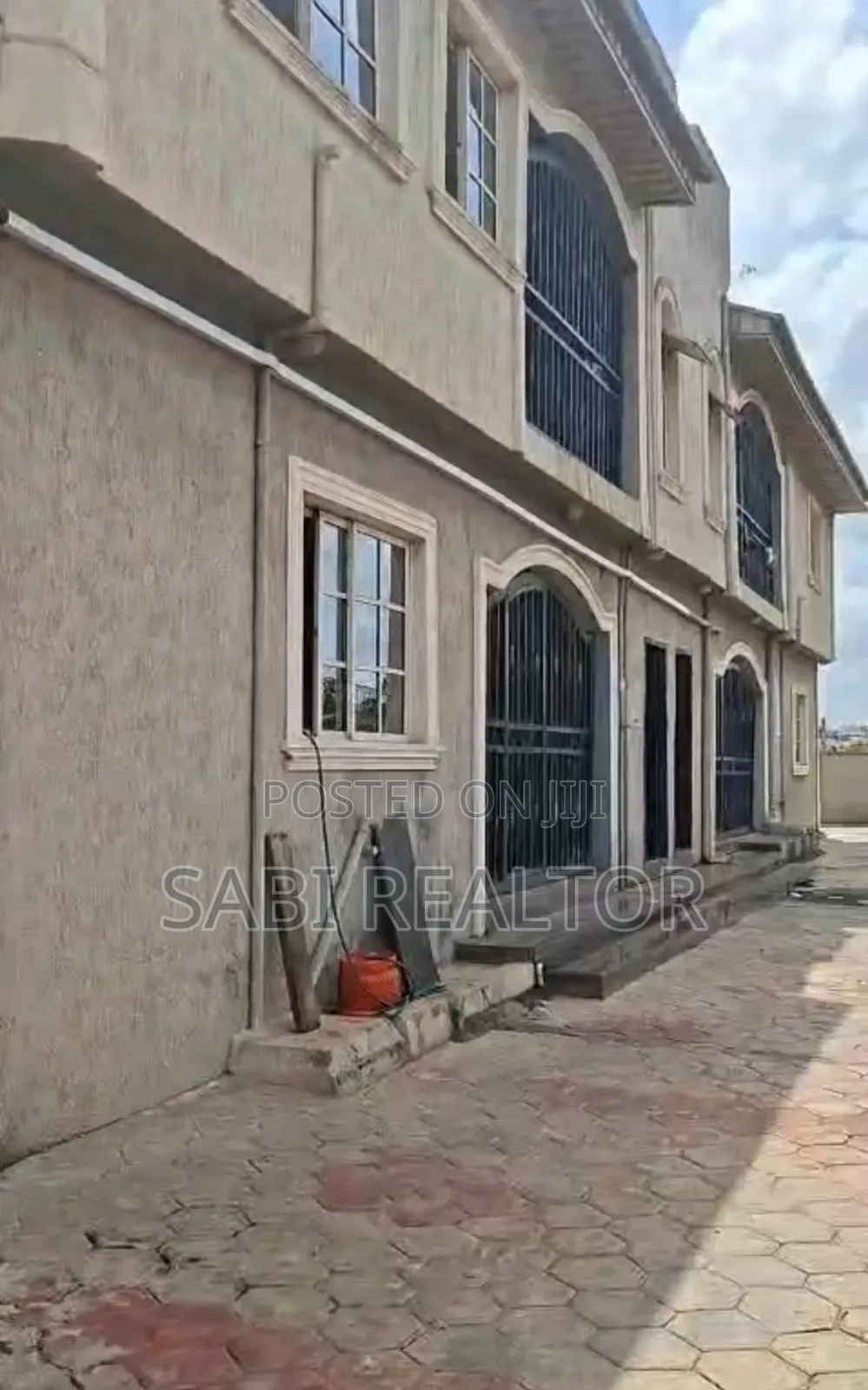 Furnished 2bdrm Block of Flats in Peace Estate, Baruwa for sale in Baruwa