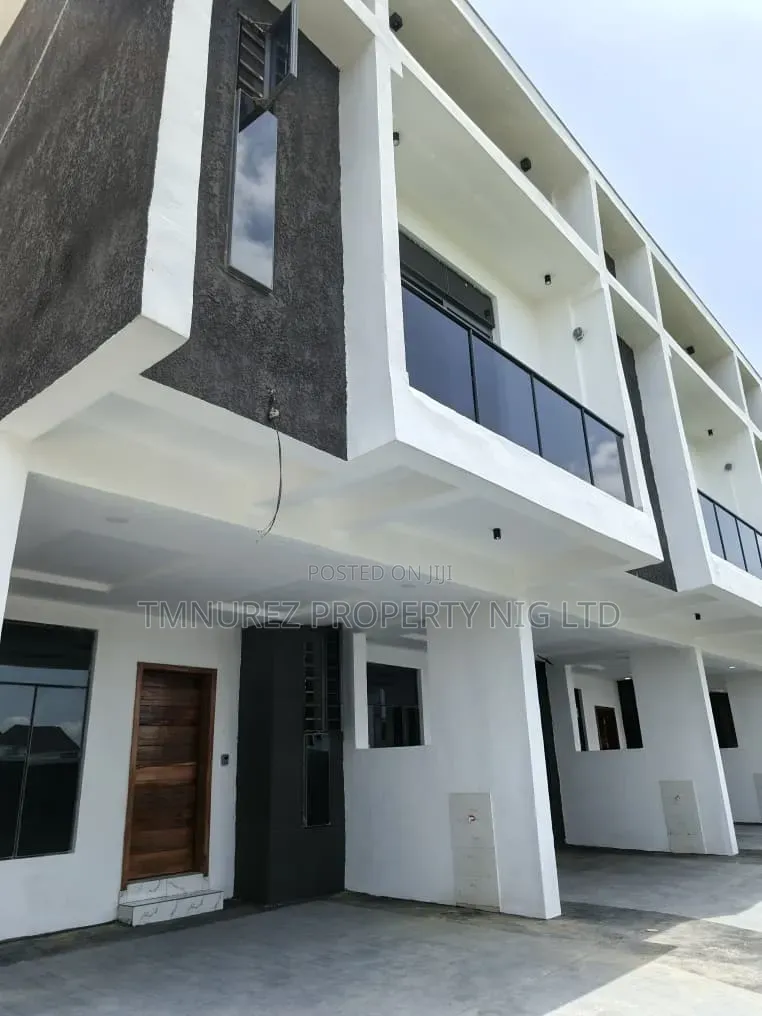 3bdrm Duplex in Abram Adesanya for sale in Abraham Adesanya Estate