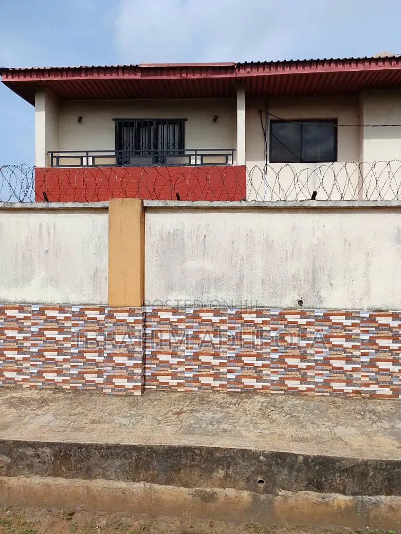 5bdrm Duplex in Isheri for sale in Isheri / Egbe Idimu
