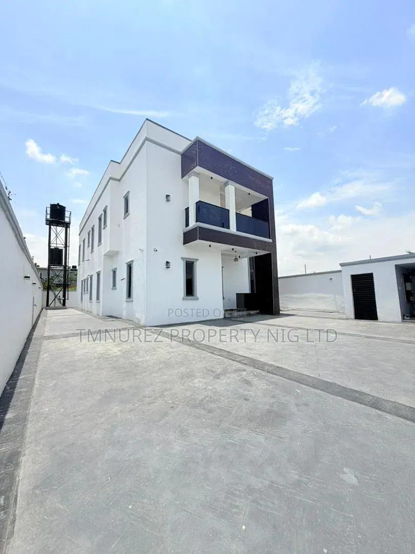 5bdrm Duplex in Opic, Iseri Olofin for sale in Iseri Olofin
