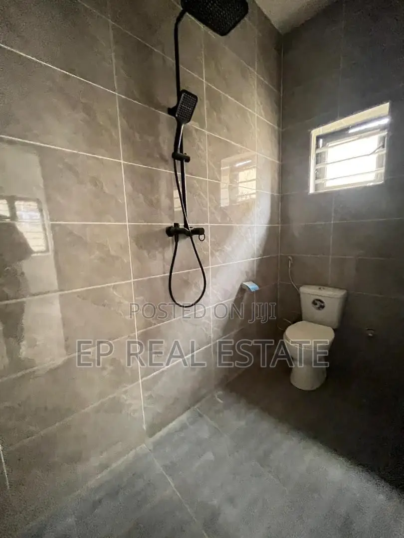 3bdrm Bungalow in Apo District for sale in Apo District