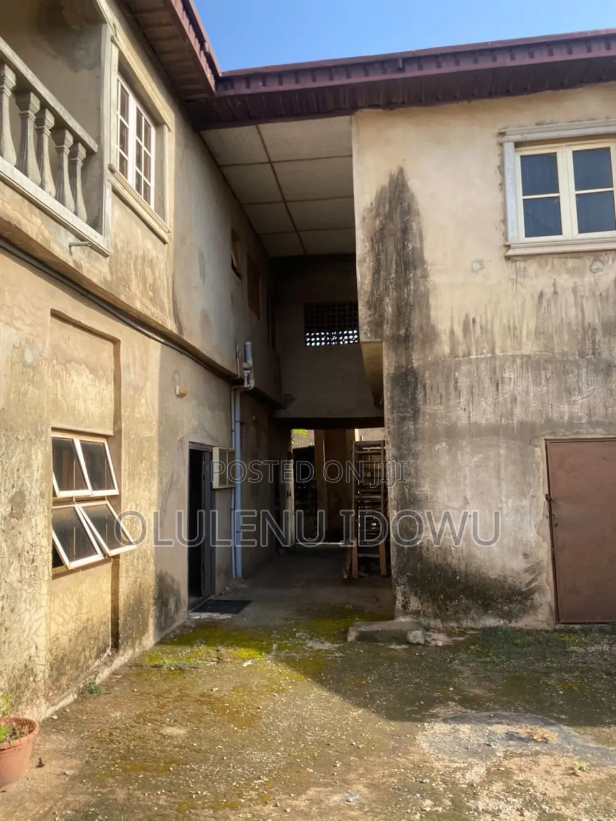 6bdrm Duplex in Igando / Ikotun/Igando for sale in Igando / Ikotun/Igando