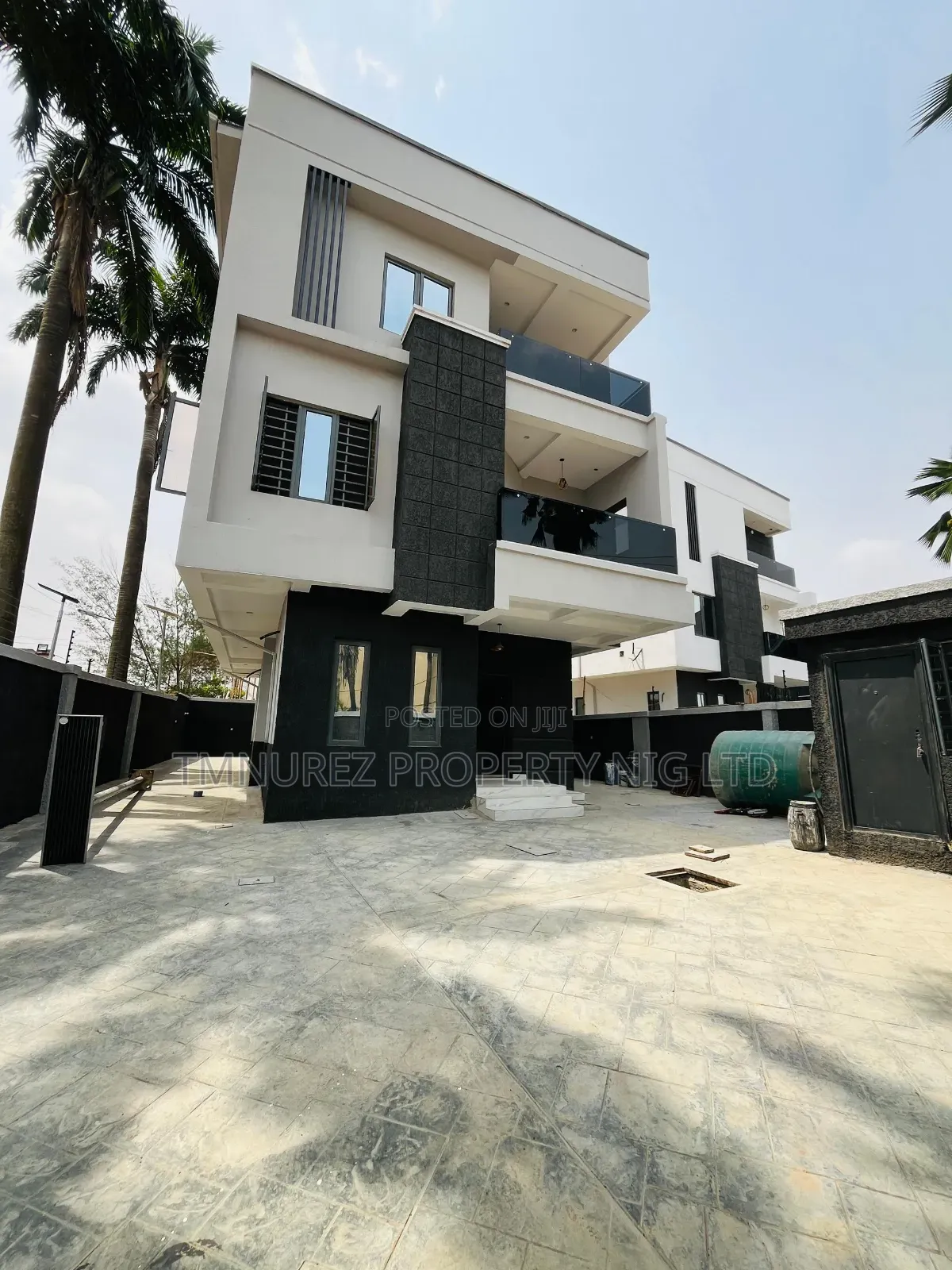 5bdrm Duplex in Omole for sale in Omole Phase 1