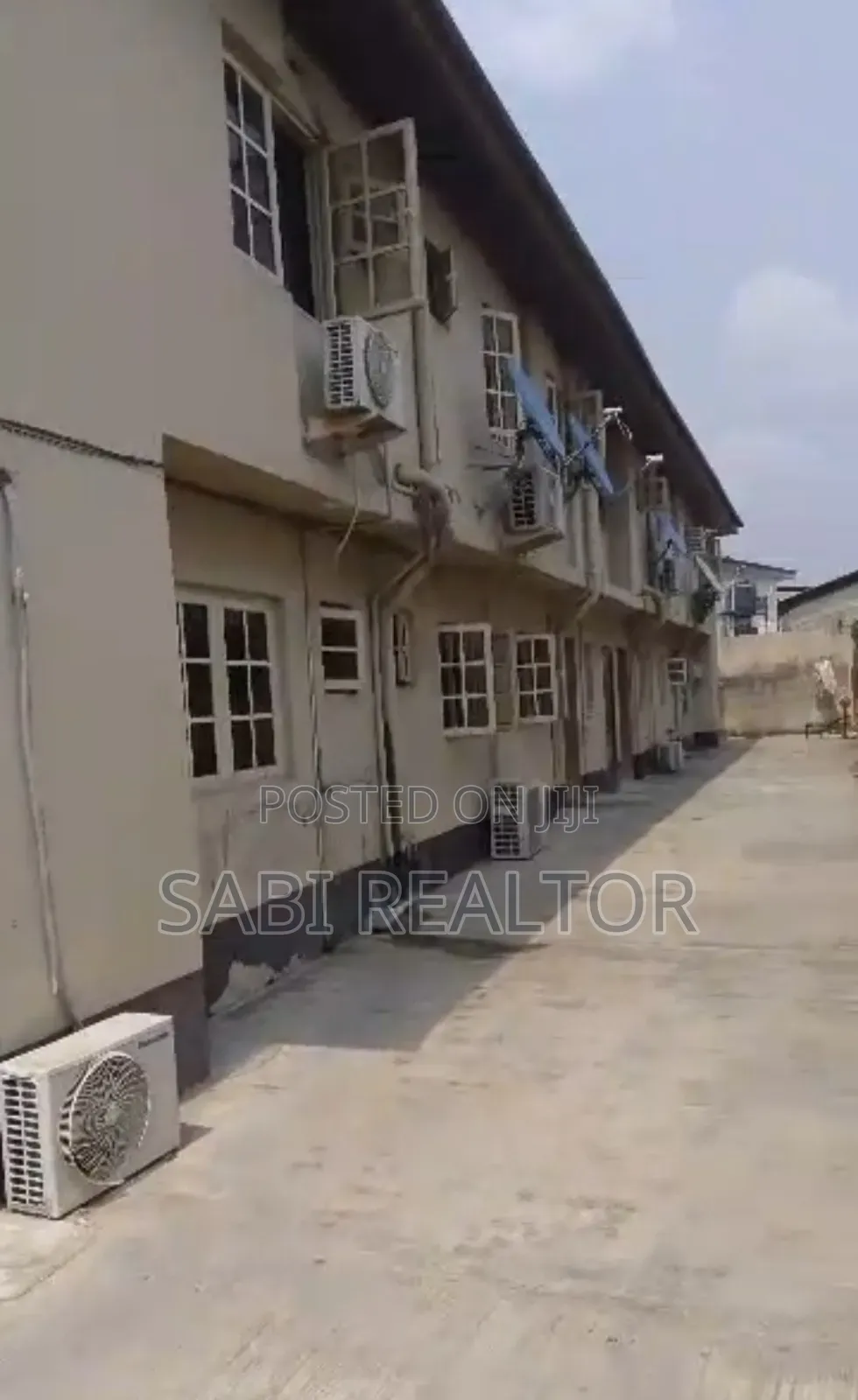 Furnished 3bdrm Block of Flats in Williams Estate, Akowonjo for sale in Akowonjo