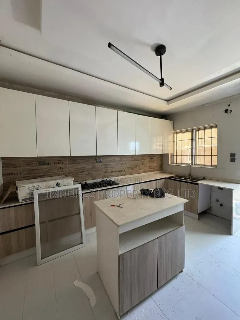 4bdrm Duplex in Haris Drive, VGC / Ajah for rent in VGC / Ajah