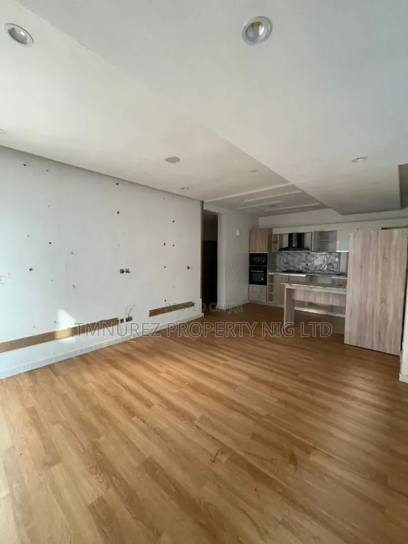 2bdrm Apartment in Agungi Estate Lekki for rent in Agungi