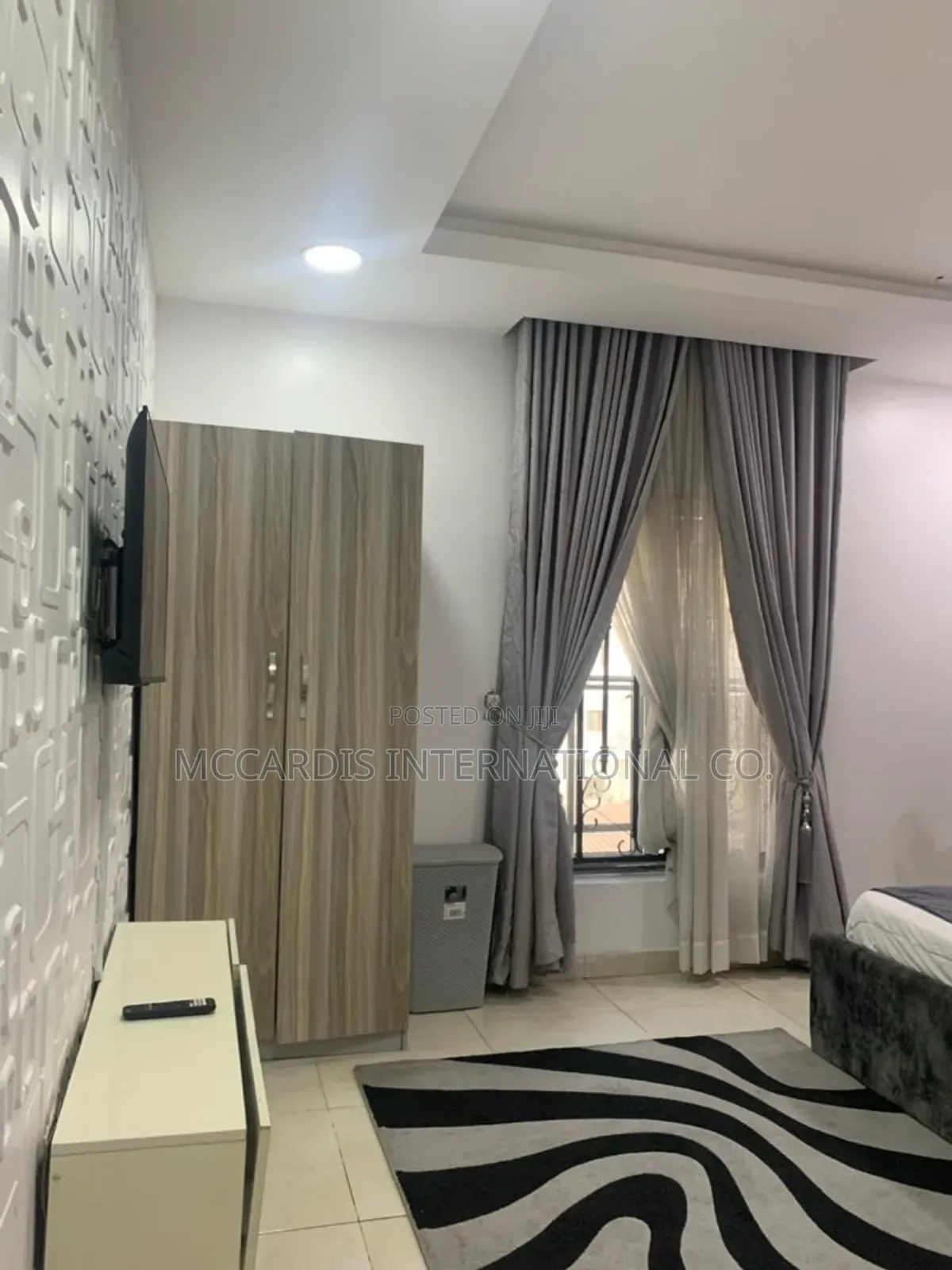 Furnished 2bdrm Apartment in Lekki Phase 1 Right for rent in Lekki Phase 1