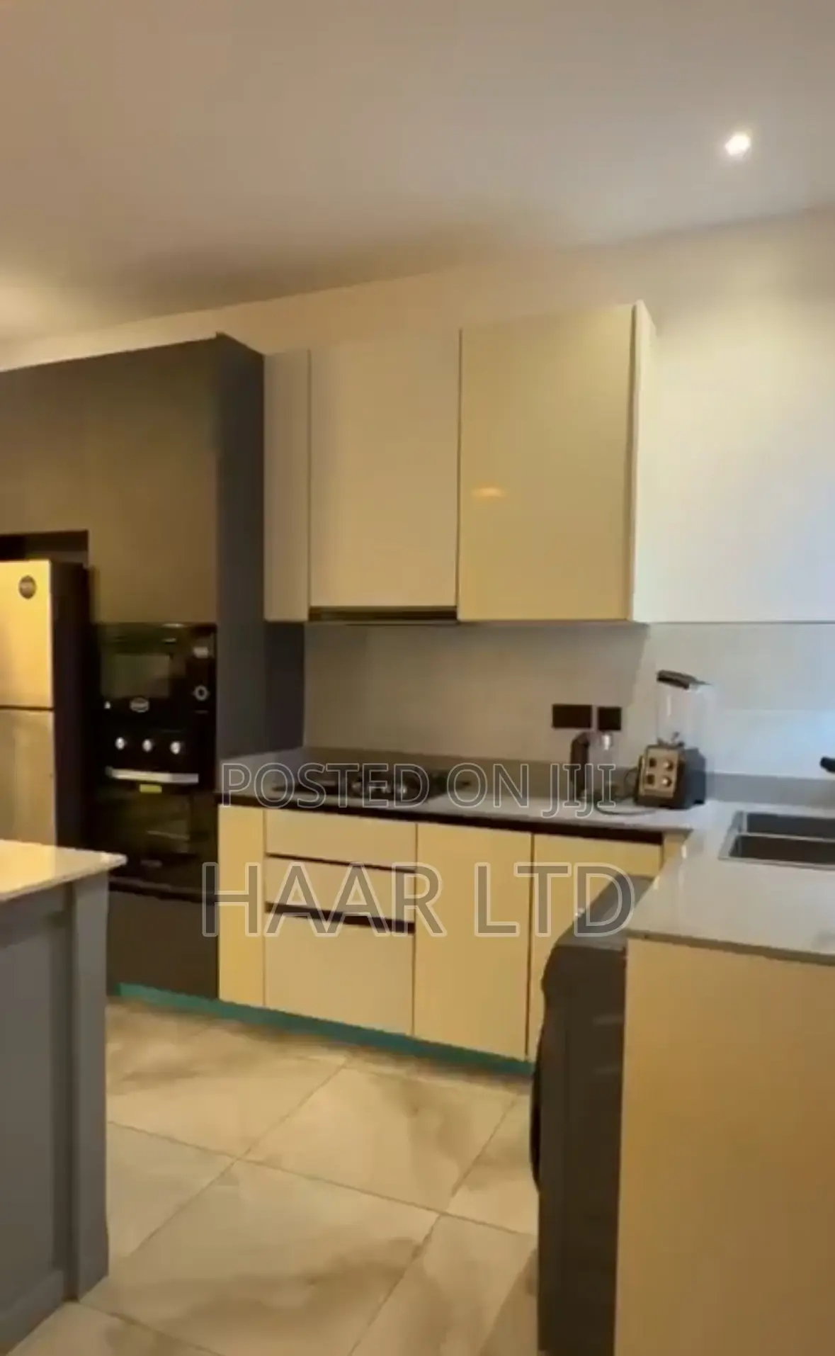 2 Bedroom Maisonette With 4 Balconies in Lekki Phase 1