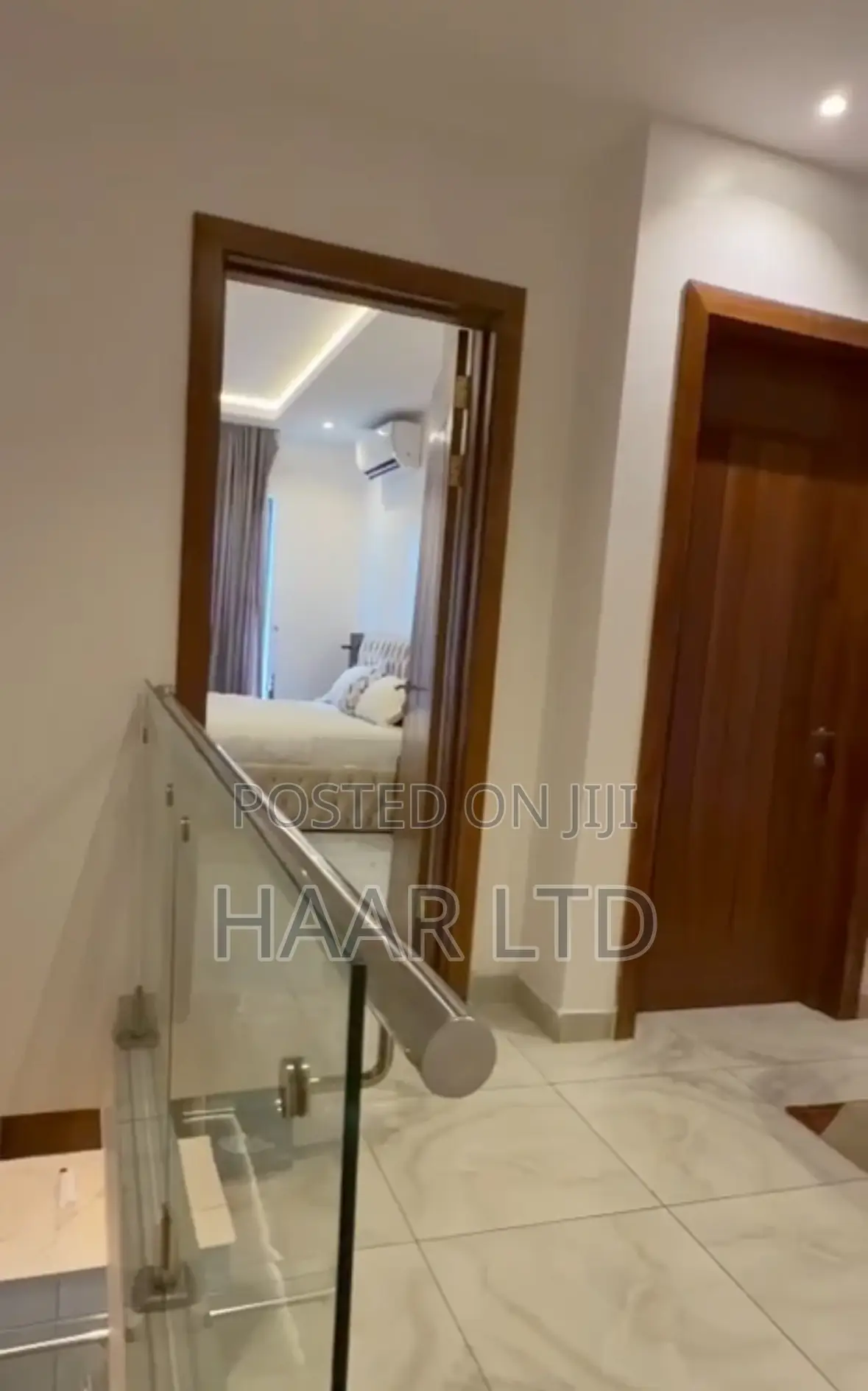 2 Bedroom Maisonette With 4 Balconies in Lekki Phase 1