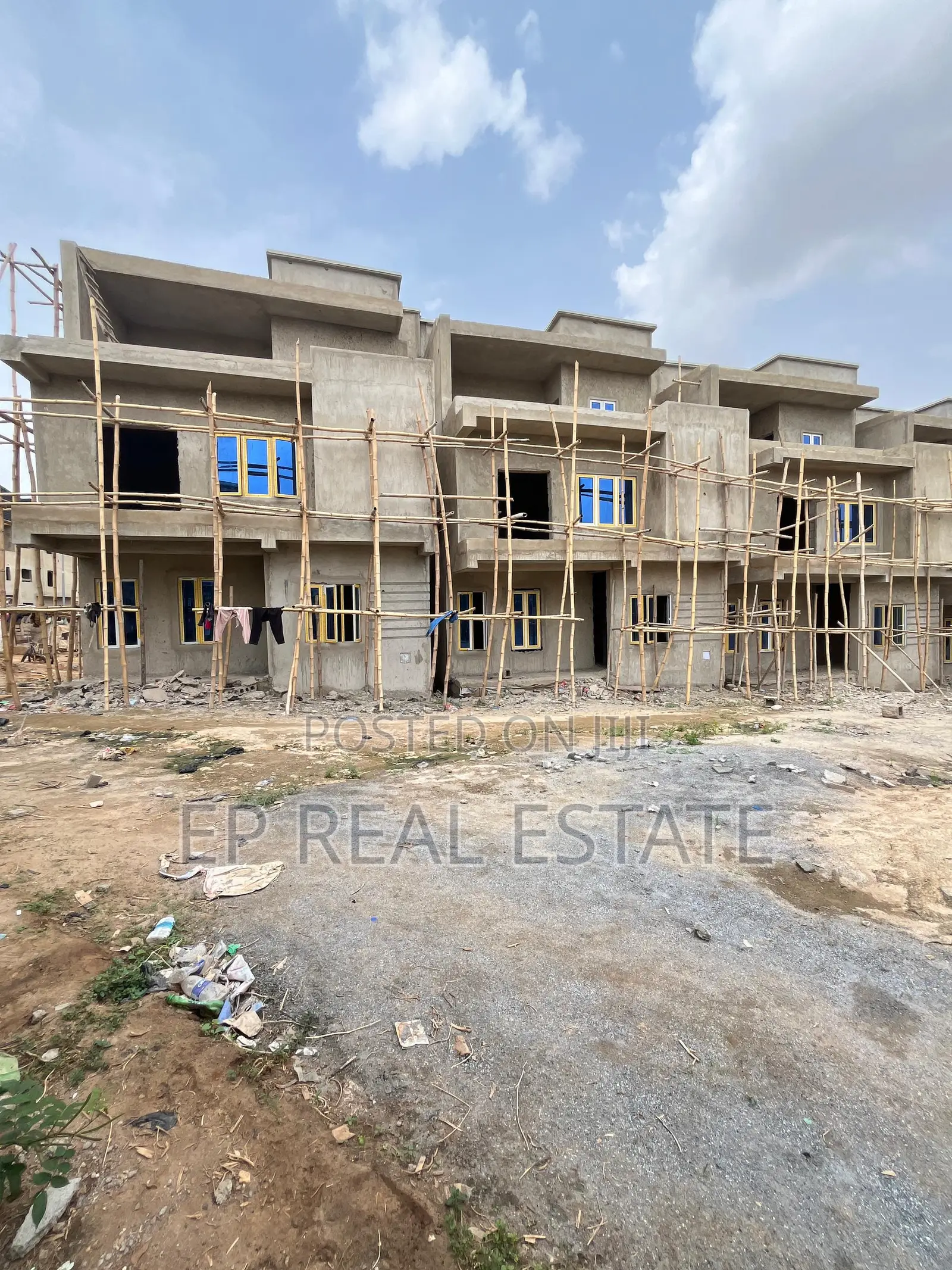 4bdrm House in Apo Resettlement for sale in Apo Resettlement