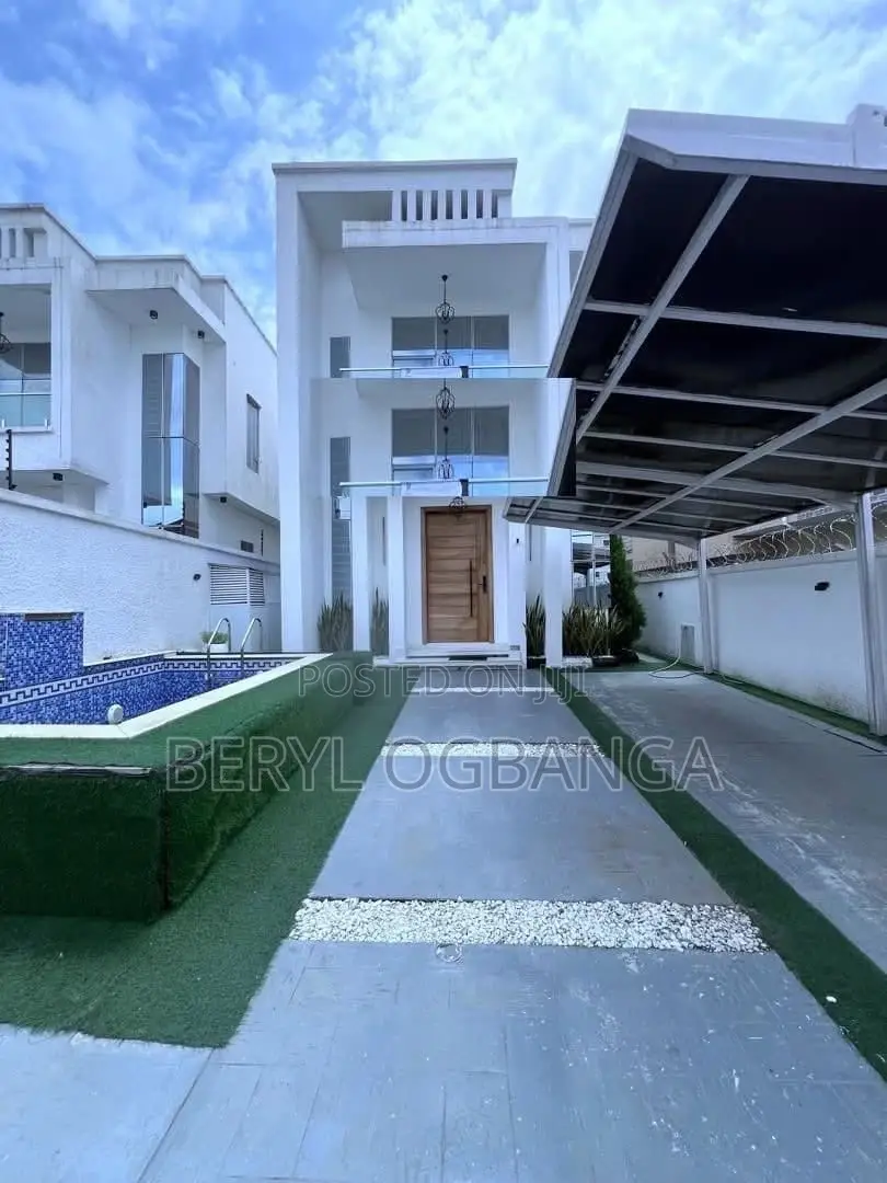 Furnished 4bdrm Duplex in Igbo-efon for rent in Igbo-efon