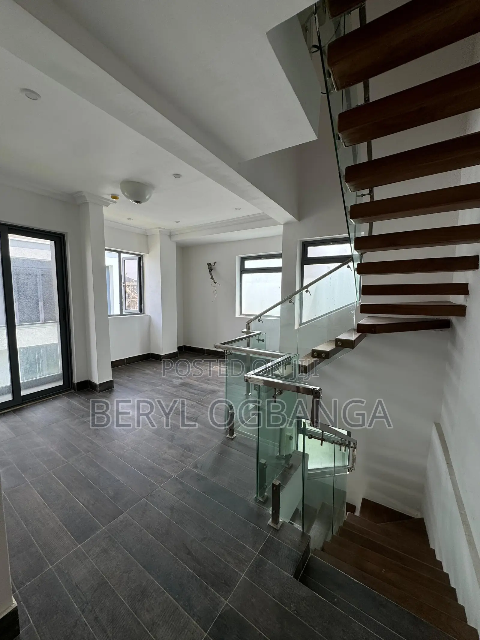 4bdrm Duplex in Ikate for rent in Ikate