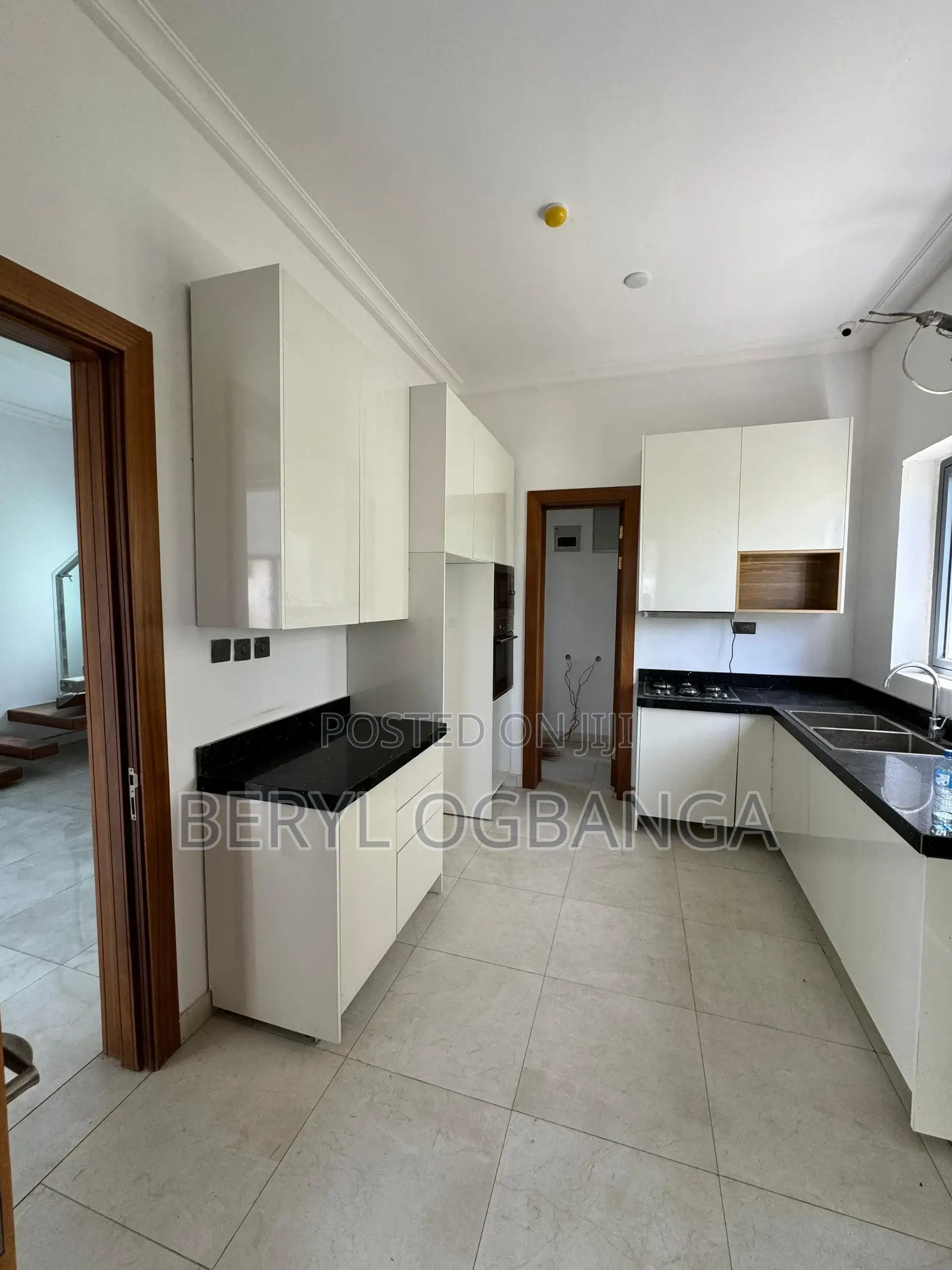 4bdrm Duplex in Ikate for rent in Ikate