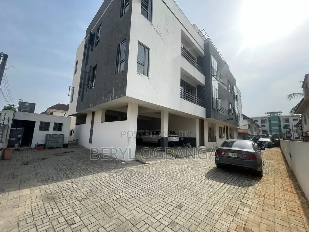 Furnished 2bdrm Apartment in Ikota for rent in Ikota
