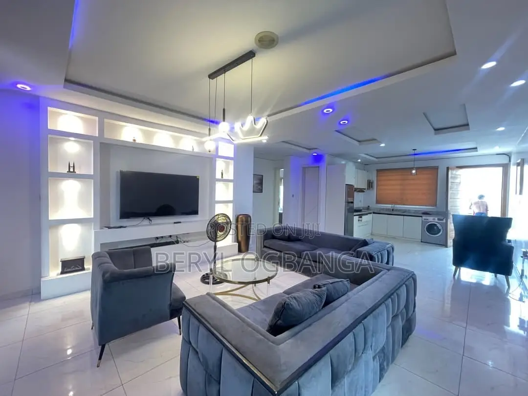Furnished 2bdrm Apartment in Ikota for rent in Ikota