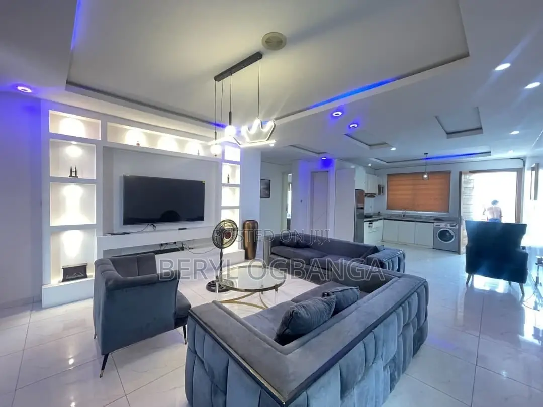Furnished 2bdrm Apartment in Ikota for rent in Ikota