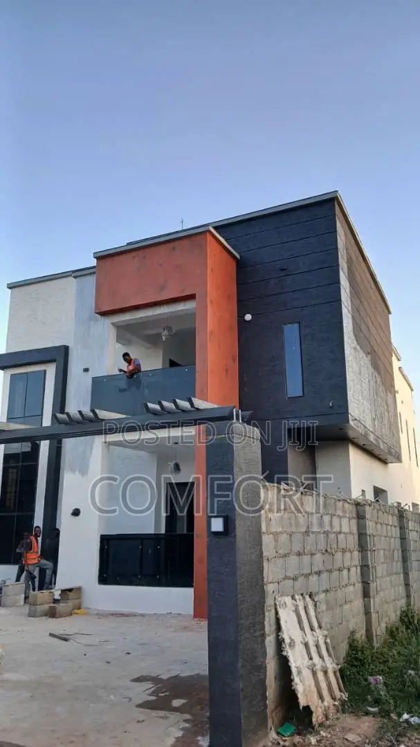 4bdrm Duplex in Kubwa for sale in Kubwa