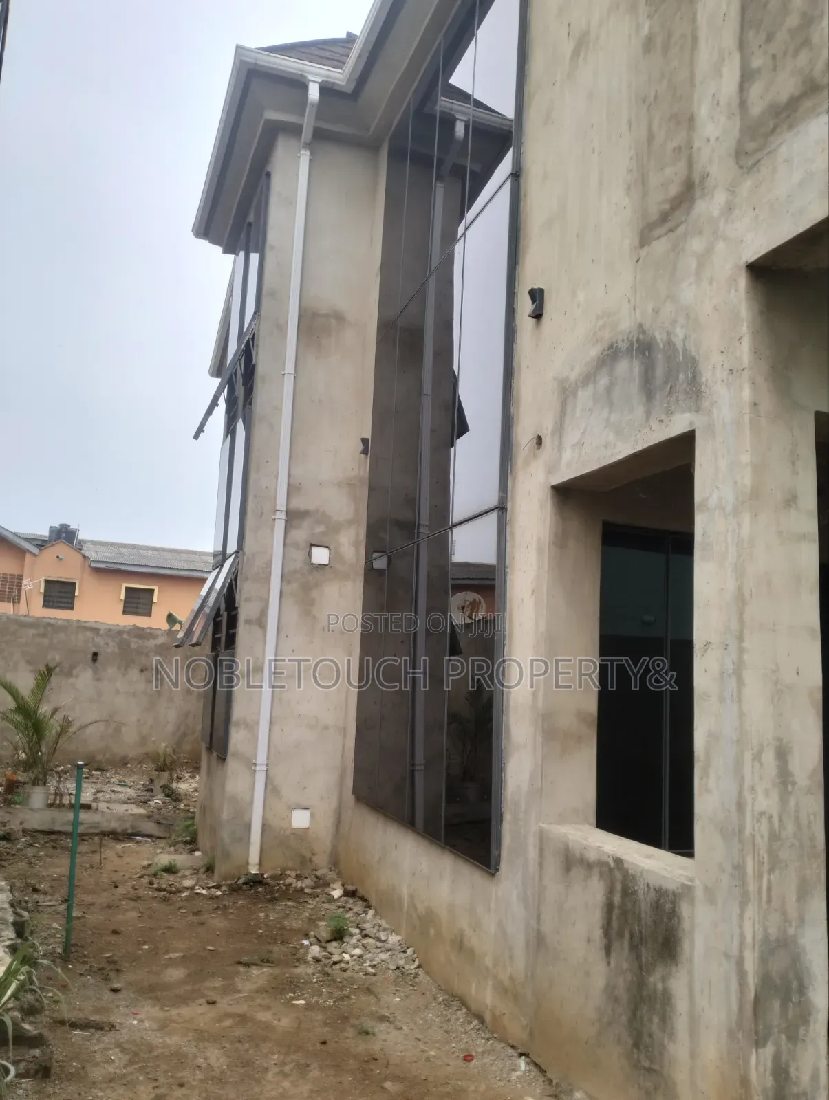 4bdrm Duplex in Liasu Road Ikotun, Iseri Olofin for sale in Iseri Olofin