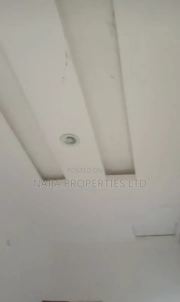 2bdrm Townhouse / Terrace in Lekki Scheme 2, Ajiwe for rent in Ajiwe
