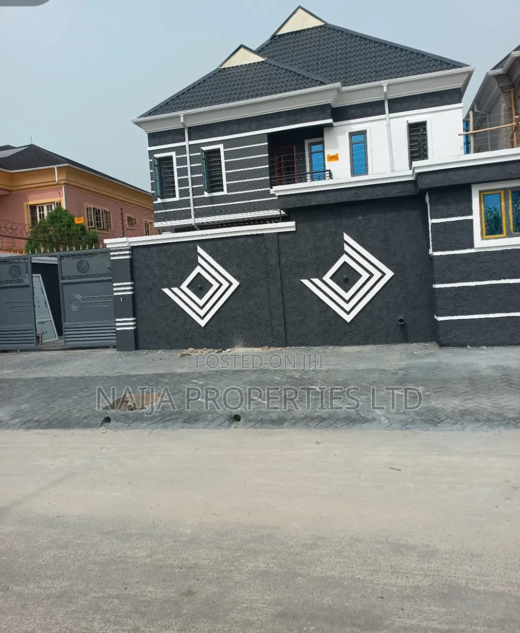 2bdrm Townhouse / Terrace in Lekki Scheme 2, Ajiwe for rent in Ajiwe