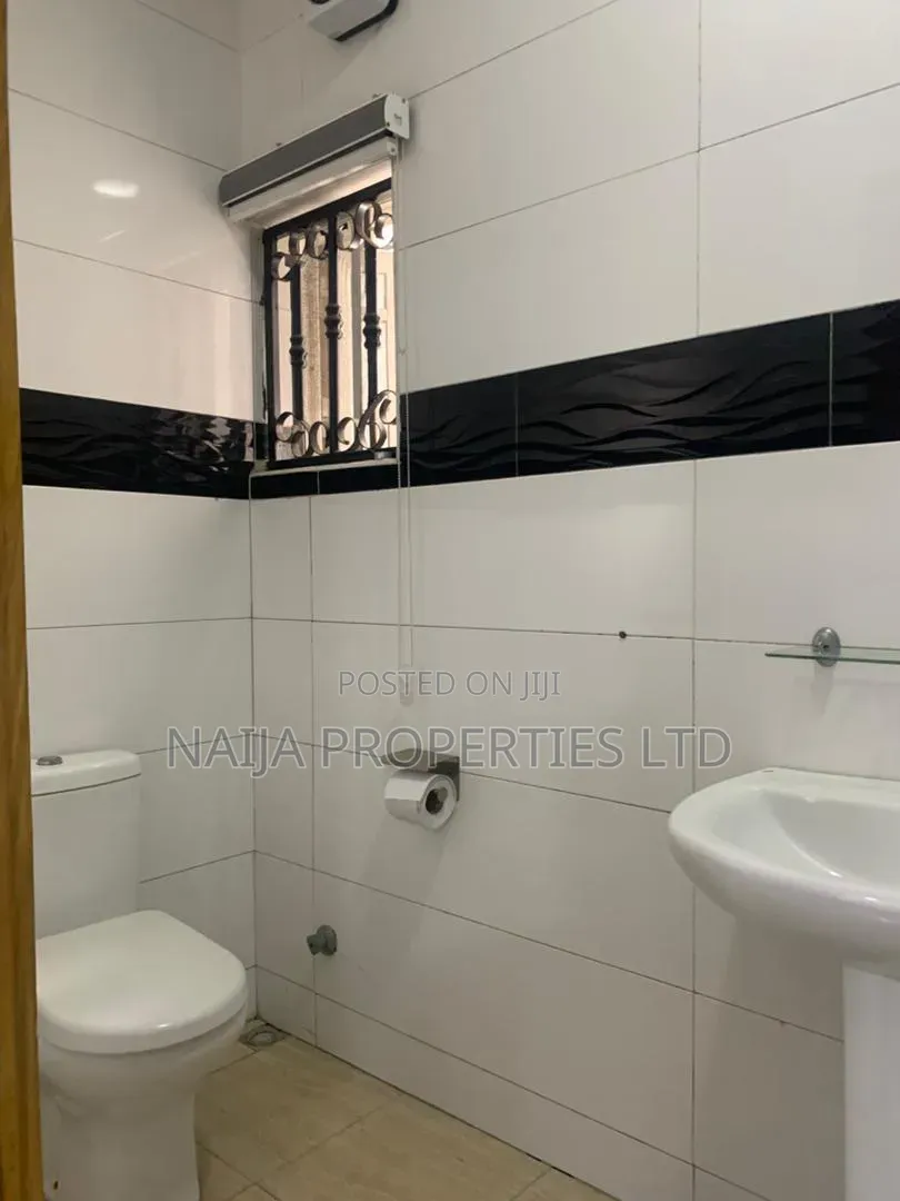 Furnished 2bdrm Apartment in Lekki Phase 1 for rent in Lekki Phase 1