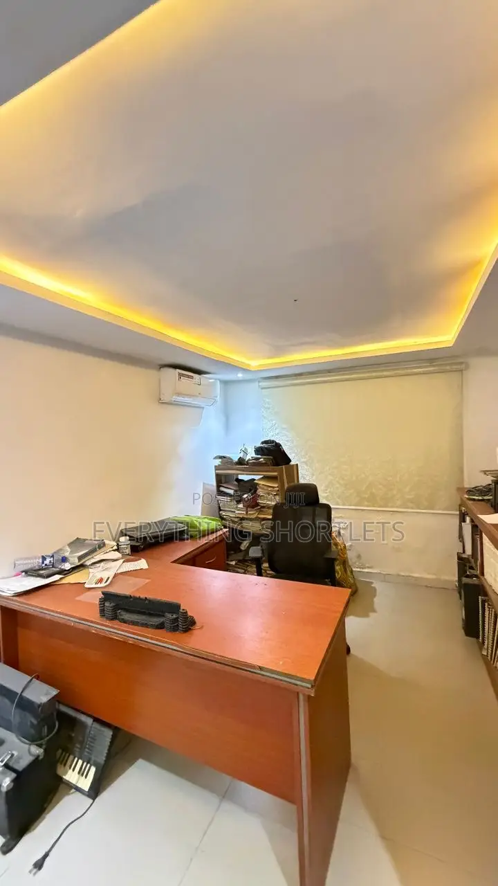 5bdrm Duplex in Guzape District for sale in Guzape District