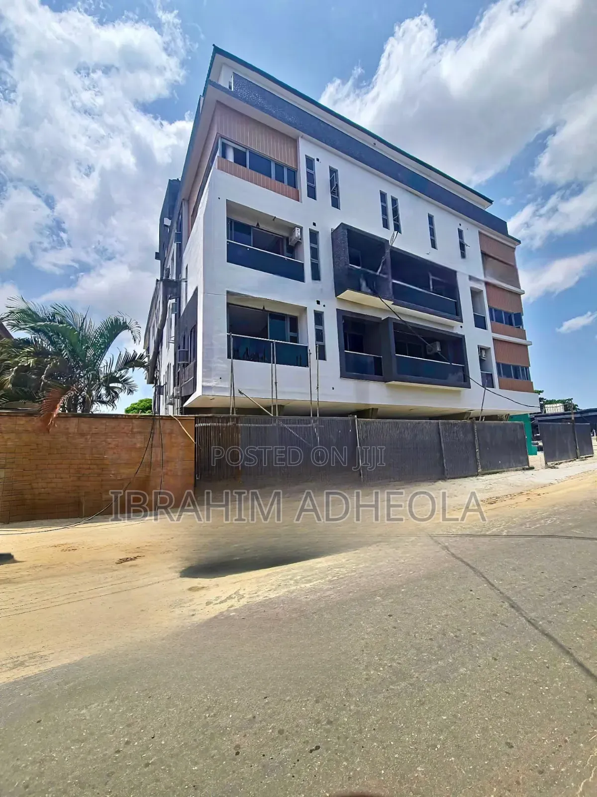 3bdrm Apartment in Maryland, Shonibare Estate for sale in Shonibare Estate
