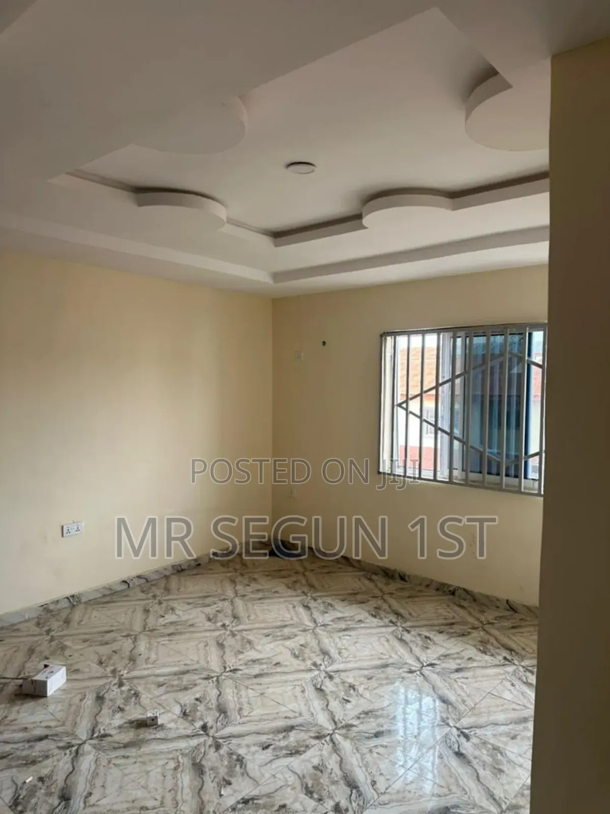 3bdrm Block of Flats in Castle Estate, Rind Road for rent in Rind Road