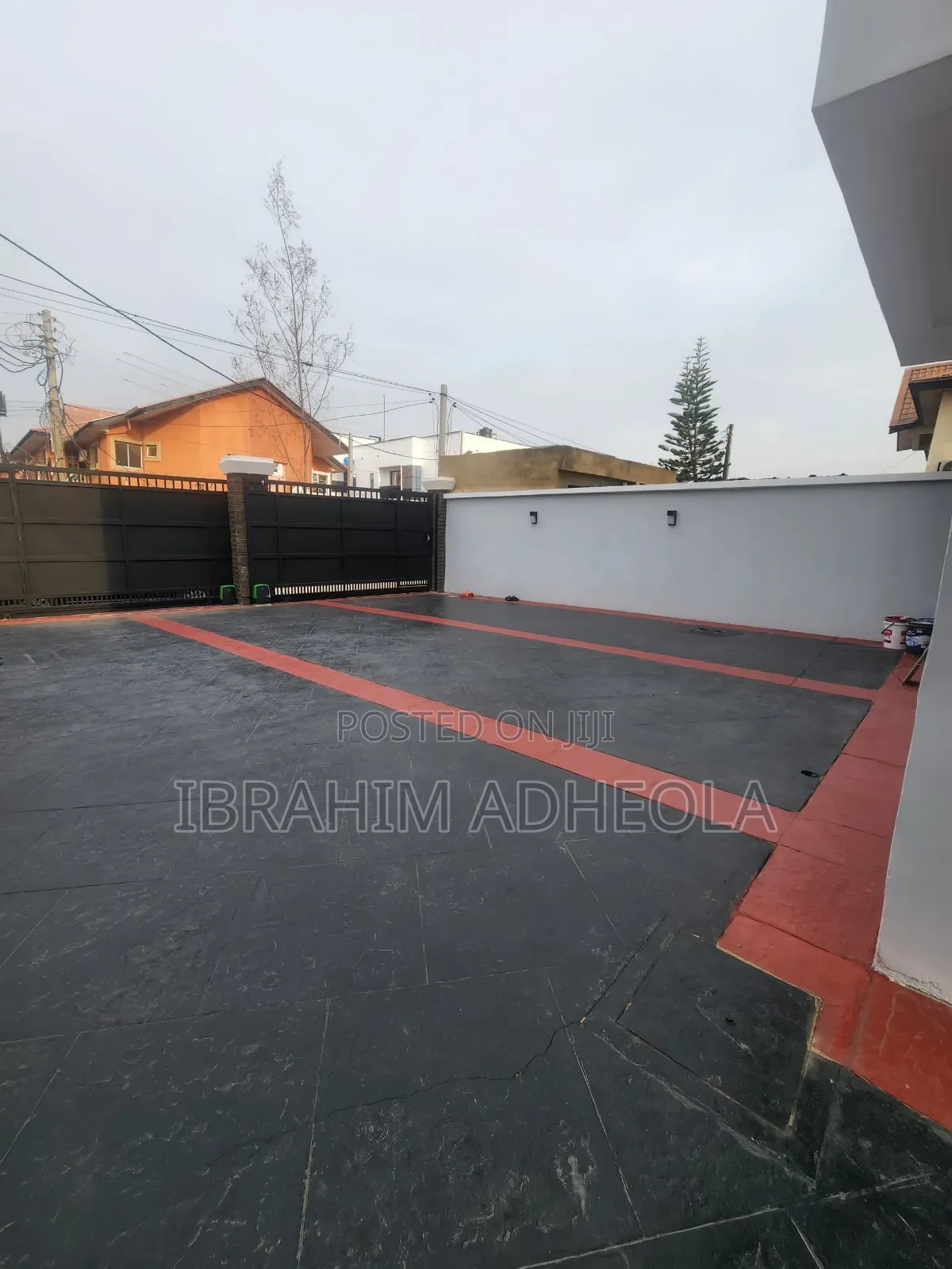 3bdrm Townhouse/Terrace in Gbagada, Medina for sale in Medina