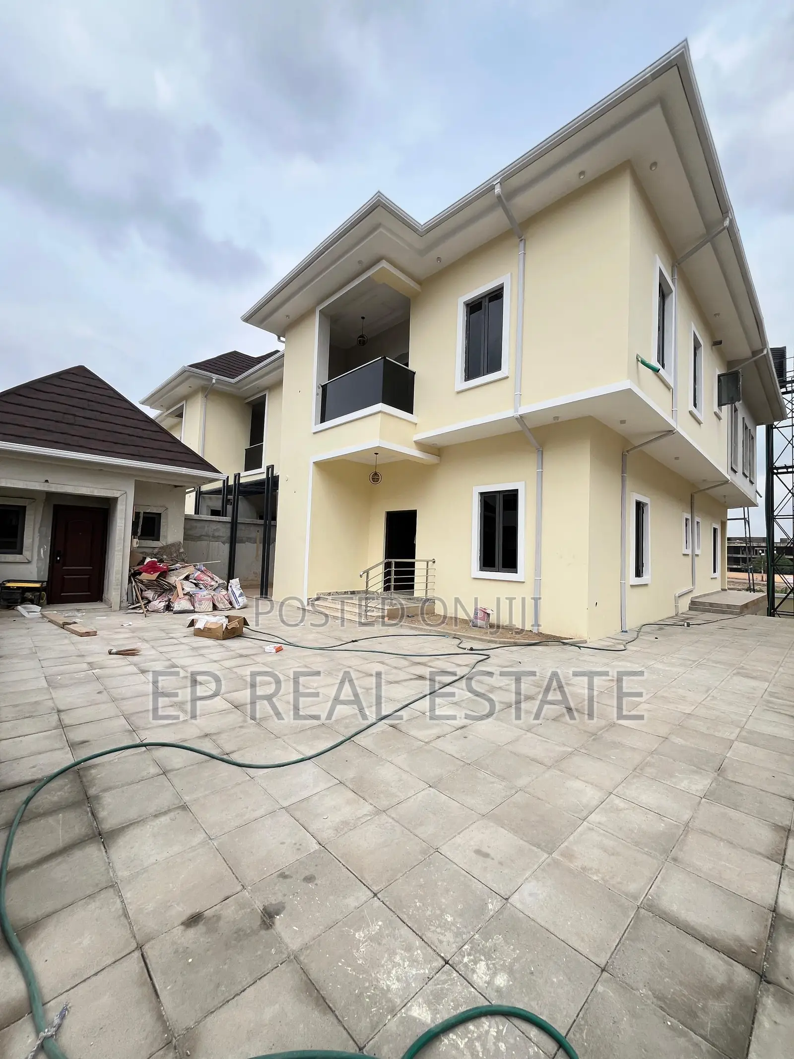 4bdrm Duplex in Galadimawa for sale in Galadimawa