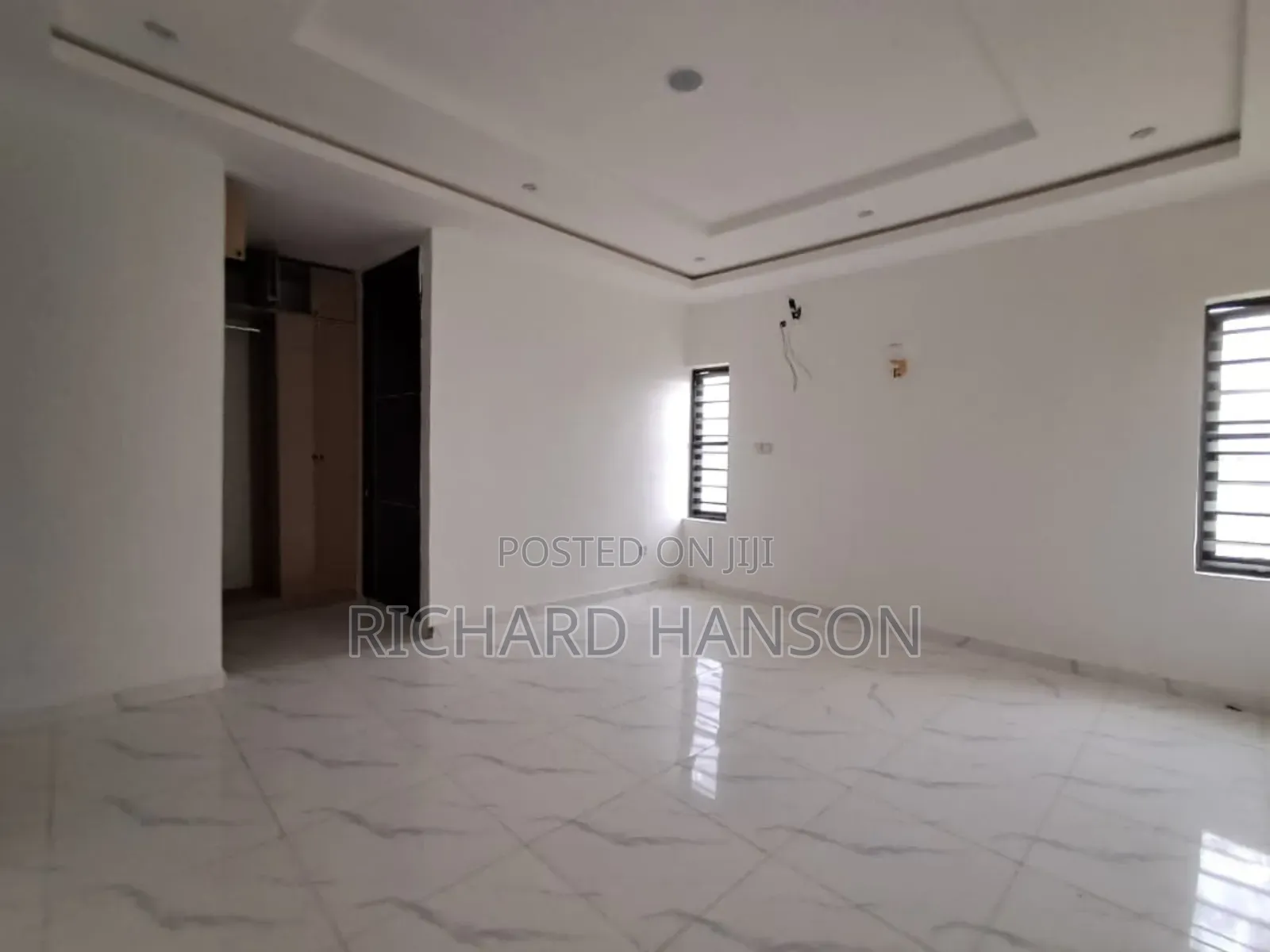 4bdrm Duplex in Serviced Estate B4, Lekki Phase 2 for rent in Lekki Phase 2