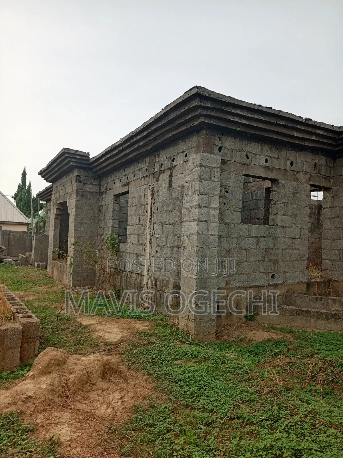 3bdrm Bungalow in Lape Estate Road for sale in Karu