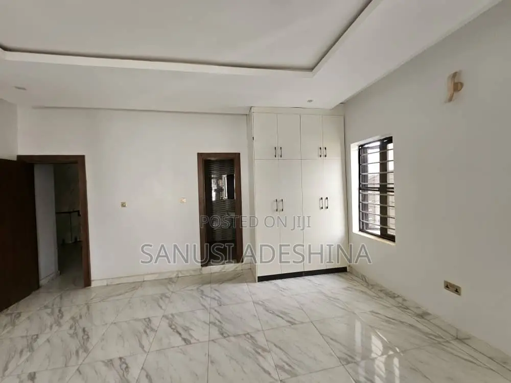 5bdrm Duplex in Gwarimpa Estate,Fct, Gwarinpa for sale in Gwarinpa