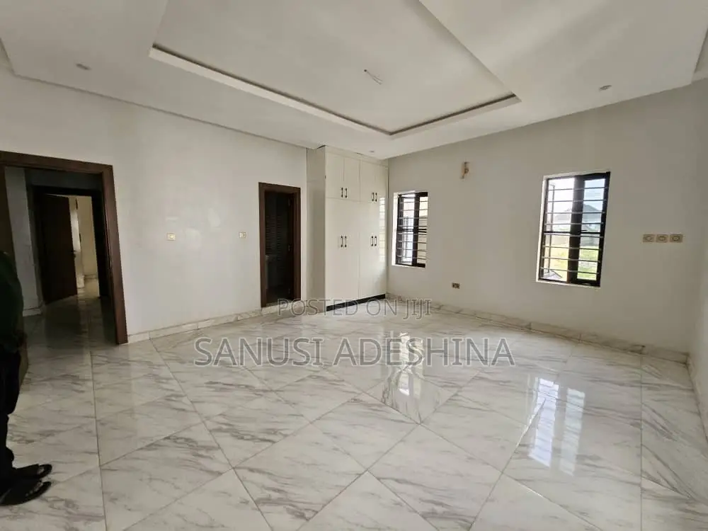 5bdrm Duplex in Gwarimpa Estate,Fct, Gwarinpa for sale in Gwarinpa