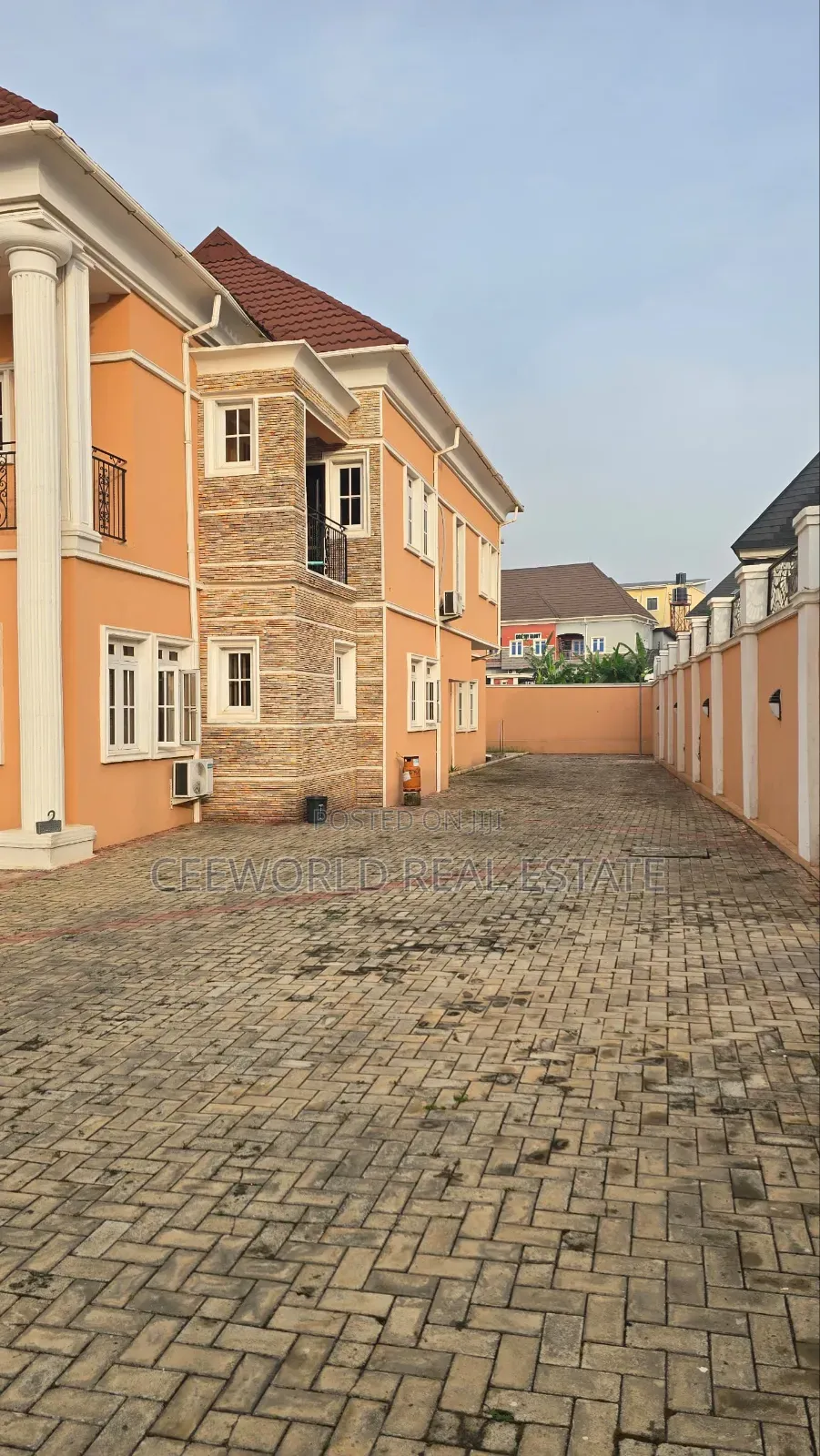 1bdrm Apartment in Kolapo Ishola Gra, Akobo for rent in Akobo
