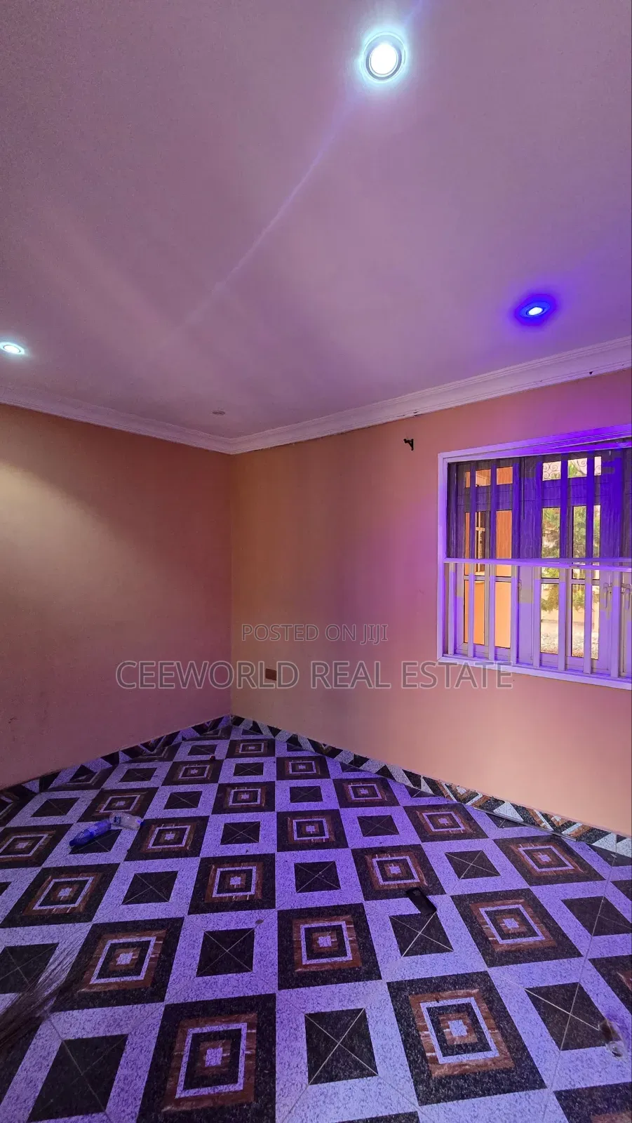 1bdrm Apartment in Kolapo Ishola Gra, Akobo for rent in Akobo