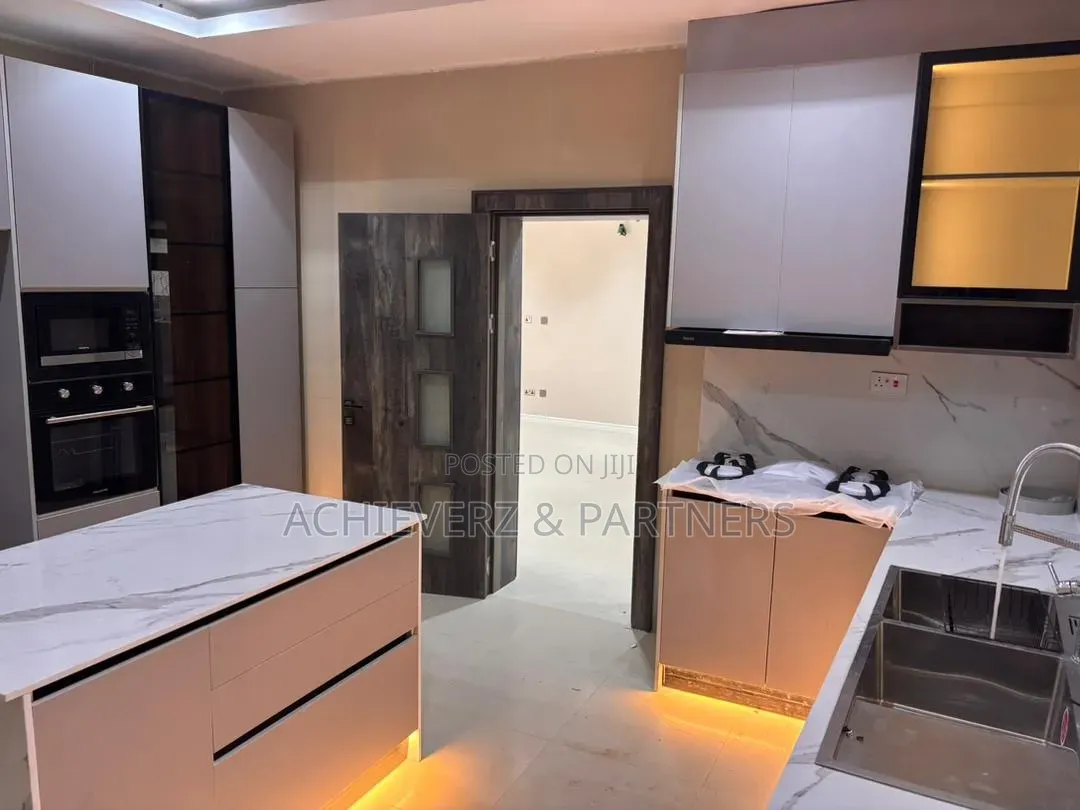 5bdrm Duplex in Guzape District for rent in Guzape District