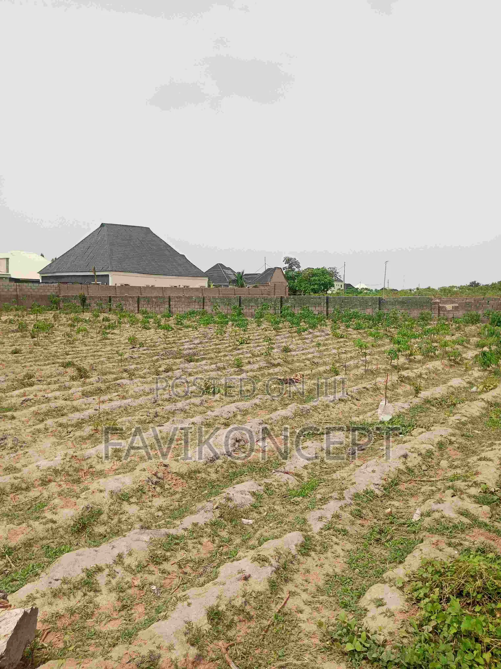 3000sqm Plot of Land for Sale at Hajj Camp, Gwagwalada. in Giri