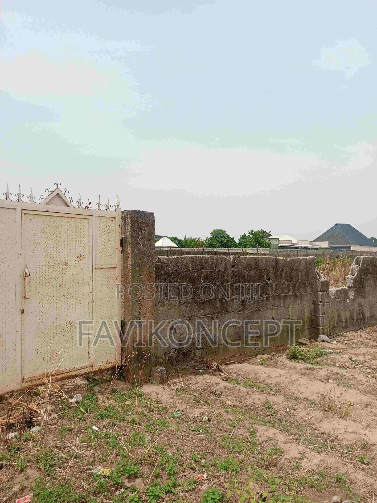 3000sqm Plot of Land for Sale at Hajj Camp, Gwagwalada. in Giri