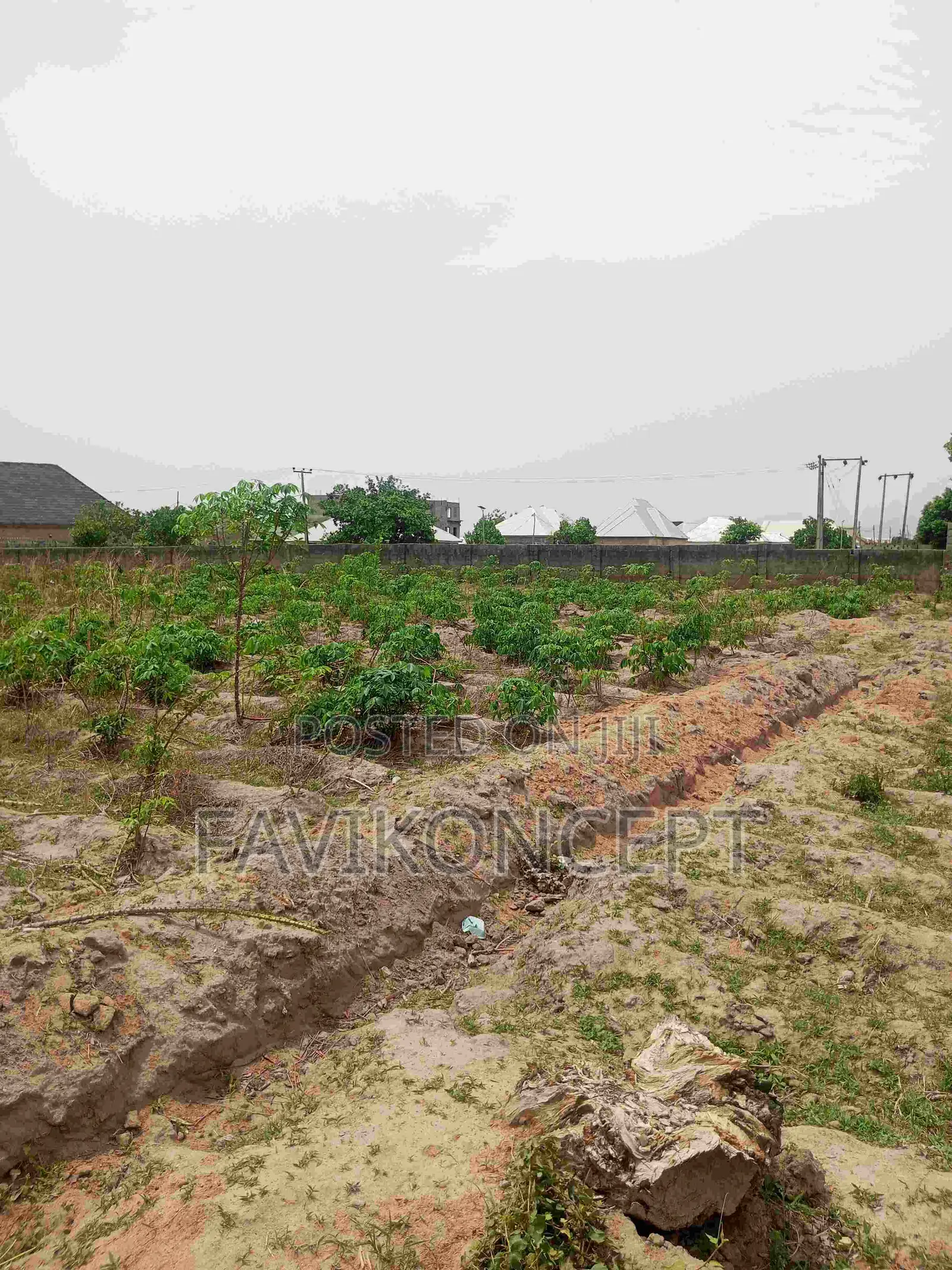 3000sqm Plot of Land for Sale at Hajj Camp, Gwagwalada. in Giri