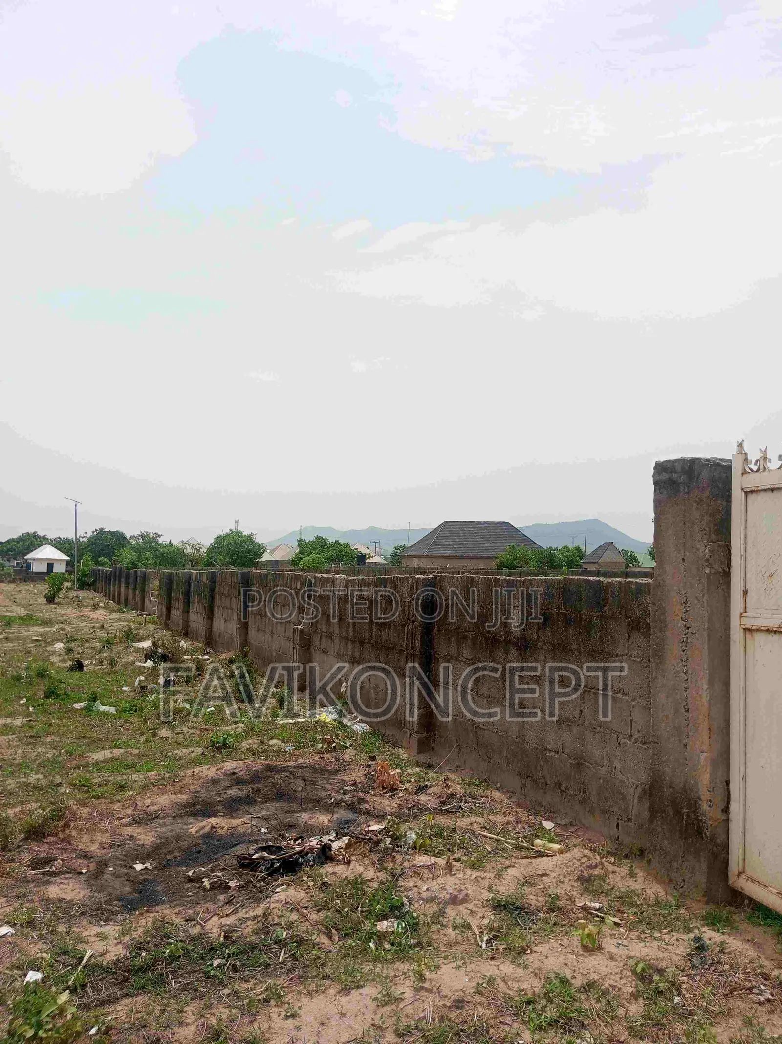 3000sqm Plot of Land for Sale at Hajj Camp, Gwagwalada. in Giri