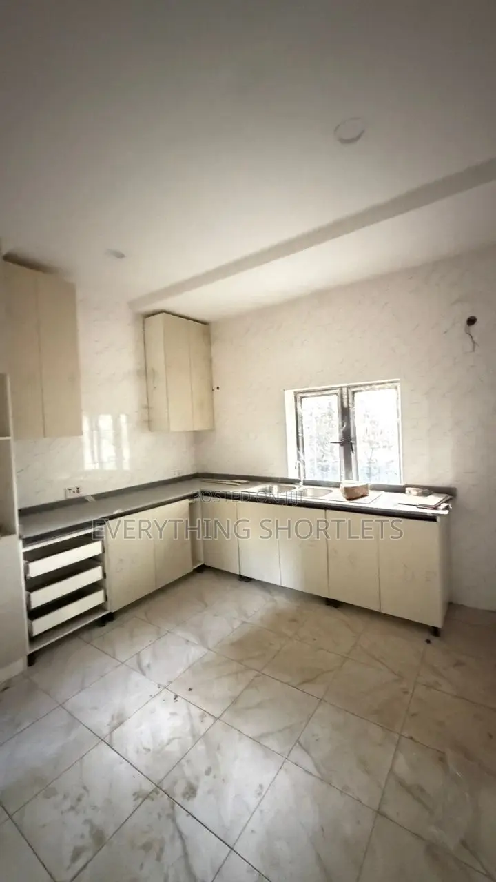 4bdrm Townhouse / Terrace in Wuse for rent in Wuse