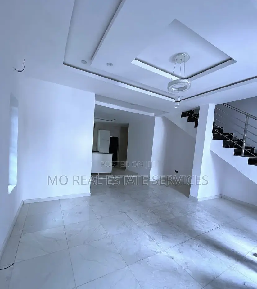2bdrm Duplex in Obasanjo, Abeokuta South for rent in Abeokuta South