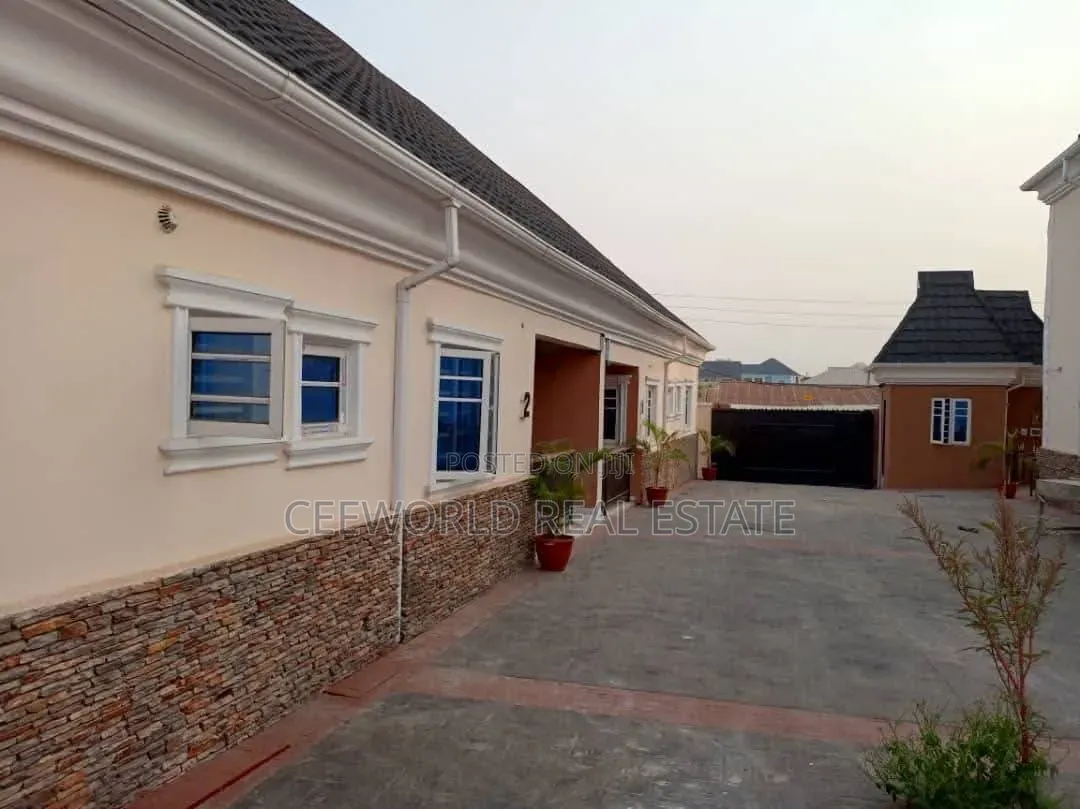 2bdrm Apartment in Agara Estate, Akala Express for rent in Akala Express