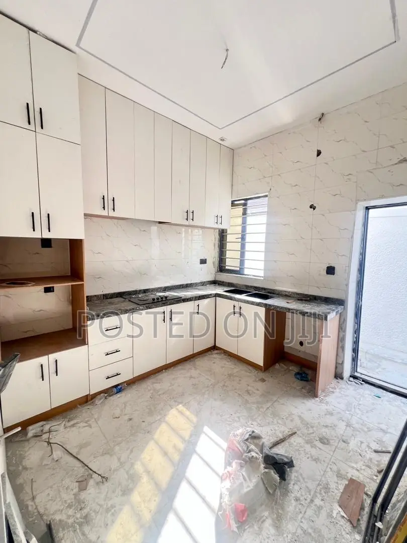 4bdrm Townhouse/Terrace in Ajah for sale in Ado / Ajah