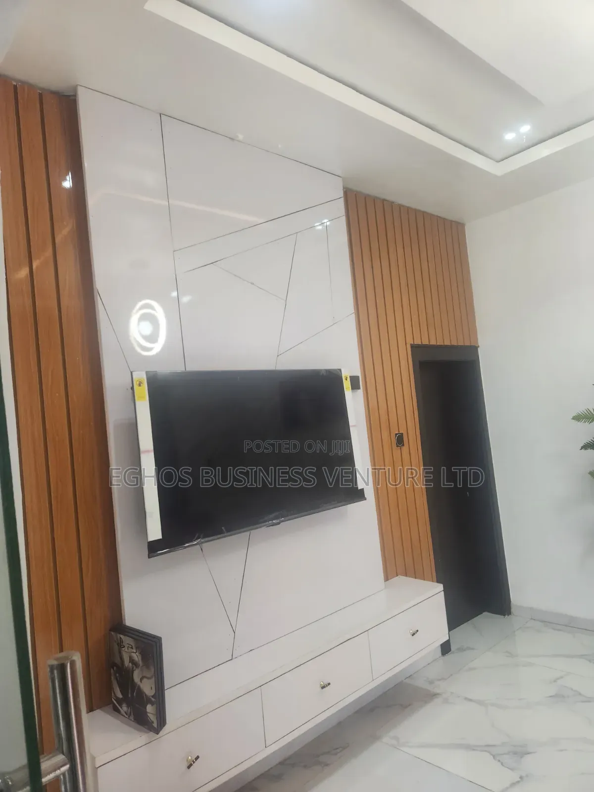Furnished 6bdrm Duplex in Estate Gate Off, Benin City for rent in Benin City