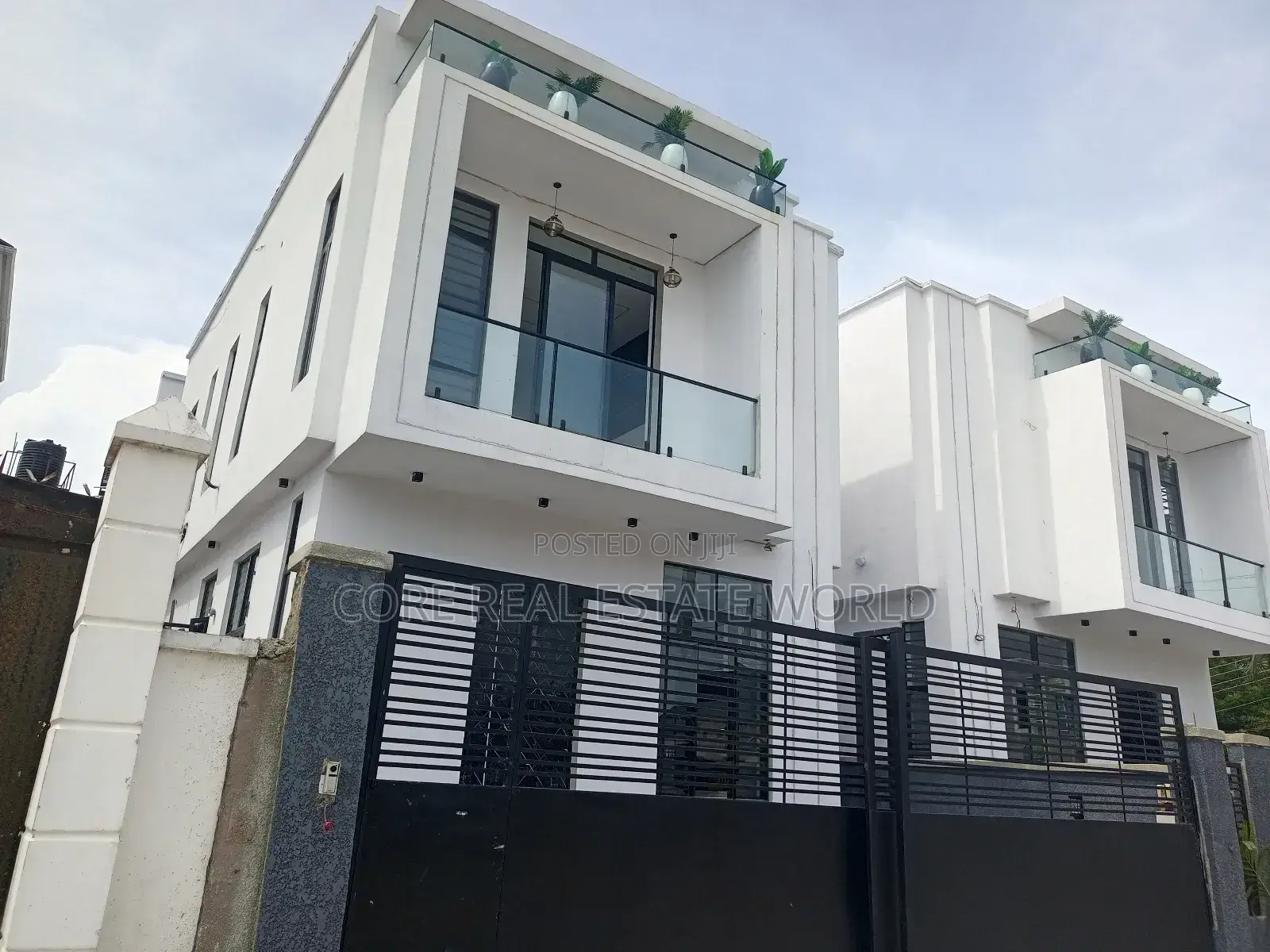4bdrm Duplex in Olive Park Estate, Sangotedo for sale in Sangotedo